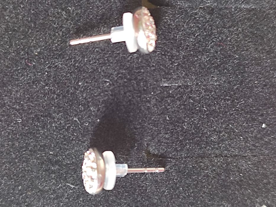 Обеци с камъчета Swarovski