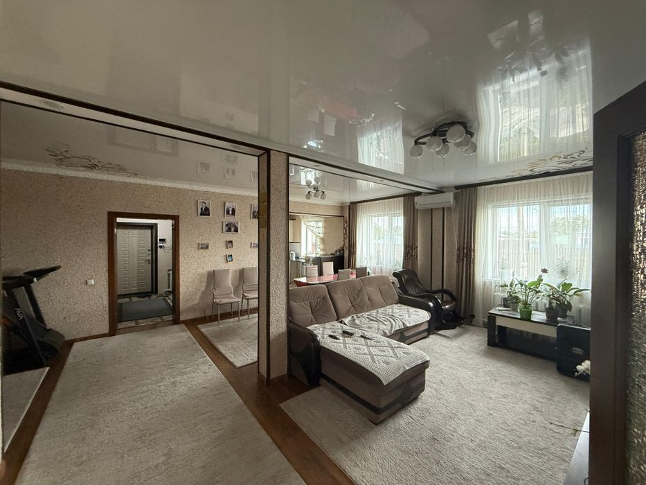 Продам дом 2017г ,пл 200 КВ, двухэтажный цена 85млн тнг