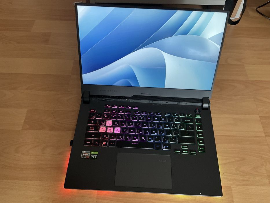 Продам игровой ноутбук астана