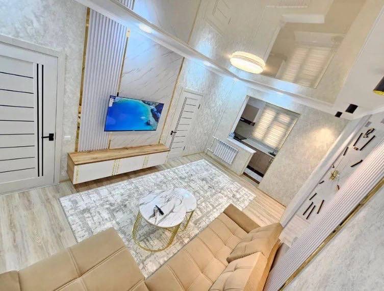 Квартира Чиланзар 8.  2/1/4 панель с ремонтом