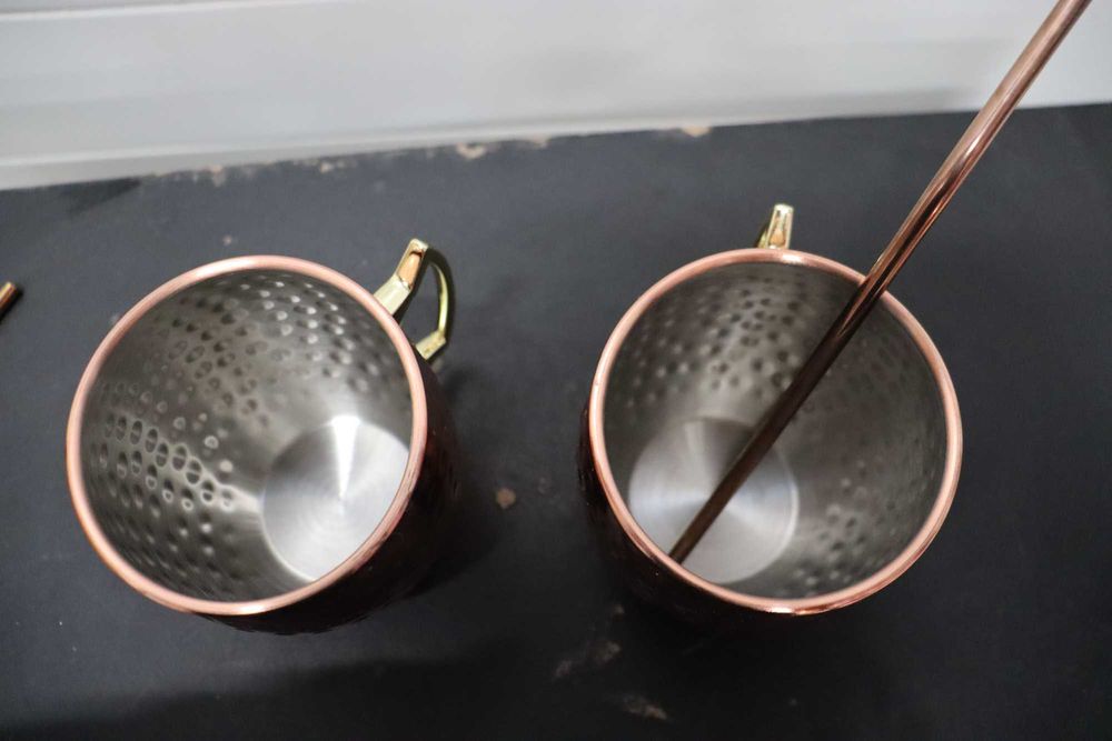 Комплект от 2 масивни бронзови чаши тип „Moscow Mule“