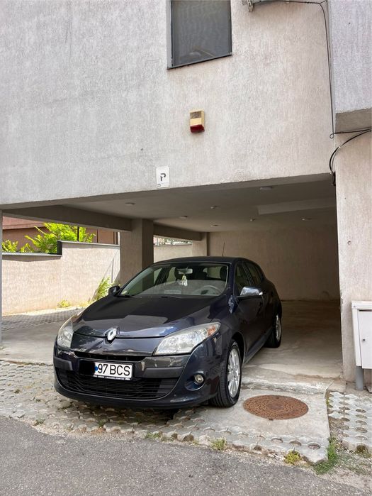 RENAULT Megane 2011 — imagine 2