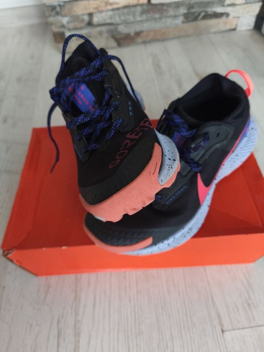 Дамски маратонки Nike Pegasus Trail 3 GORE-TEX