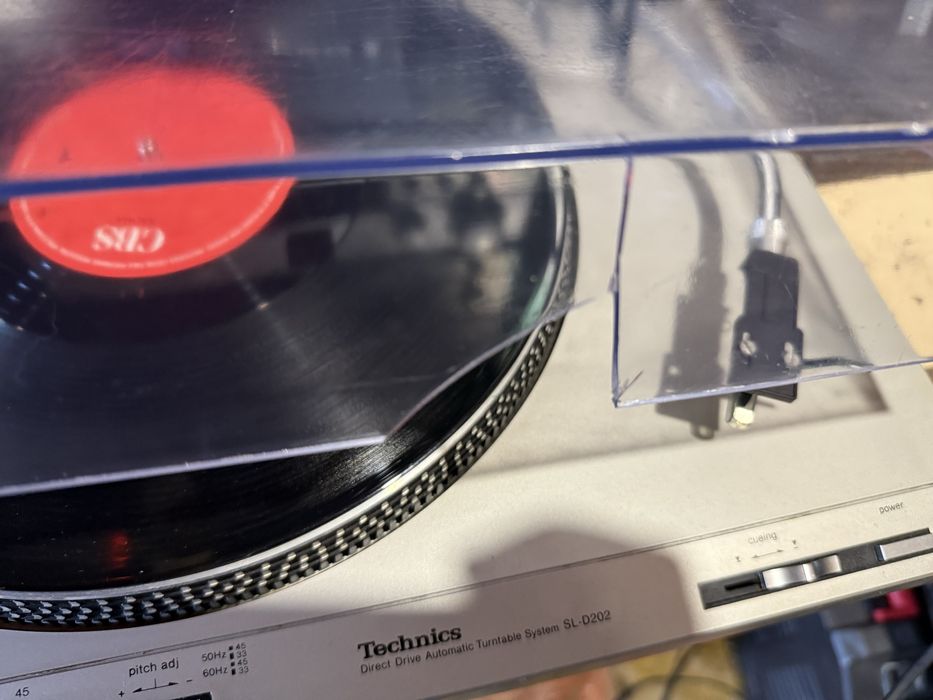 Pick up technics sl-d202