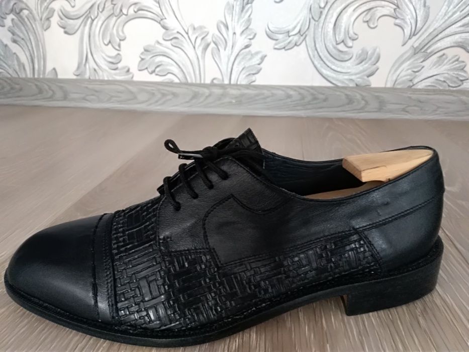 Новые туфли ручной работы,классика на натуральной коже.41/42/43/44/45