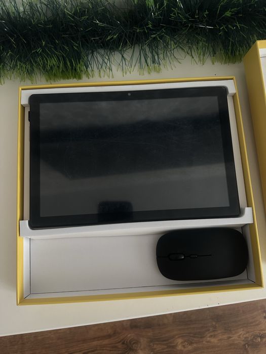 Продам плоншет в хорошом состоянии.