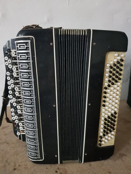 Баян Баян Сырнай