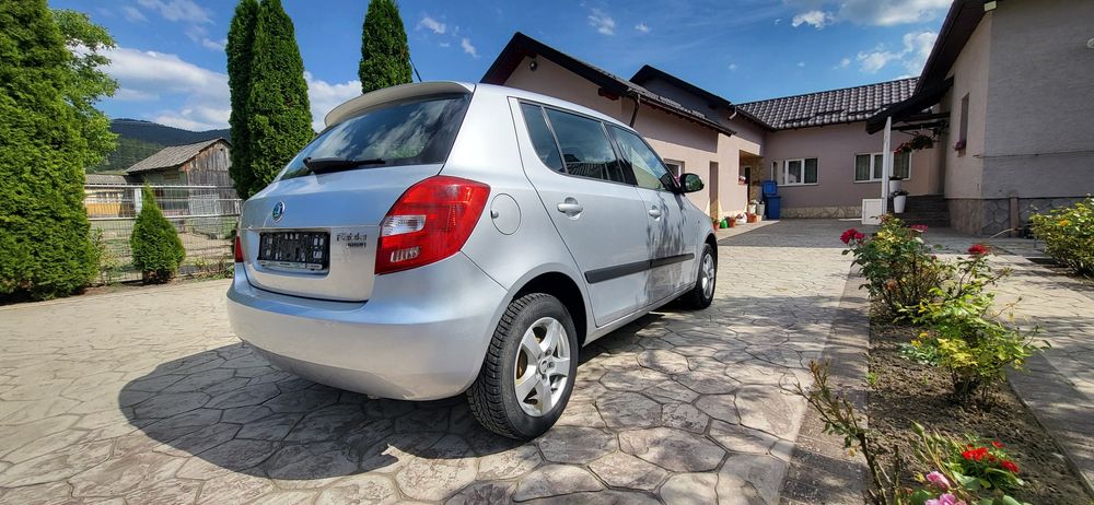 Skoda  Fabia 1.2 benzina an 2010