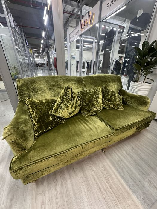 Продам диван, 2 метра, богатый в идеальном состонии