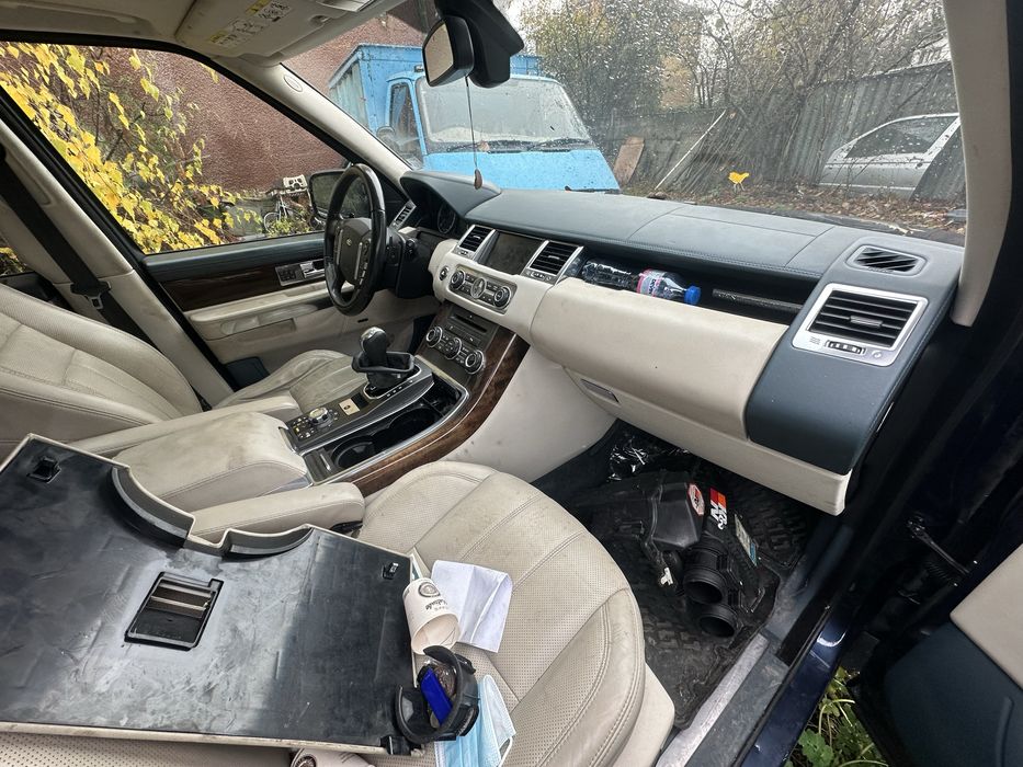 Range Rover Sport на части