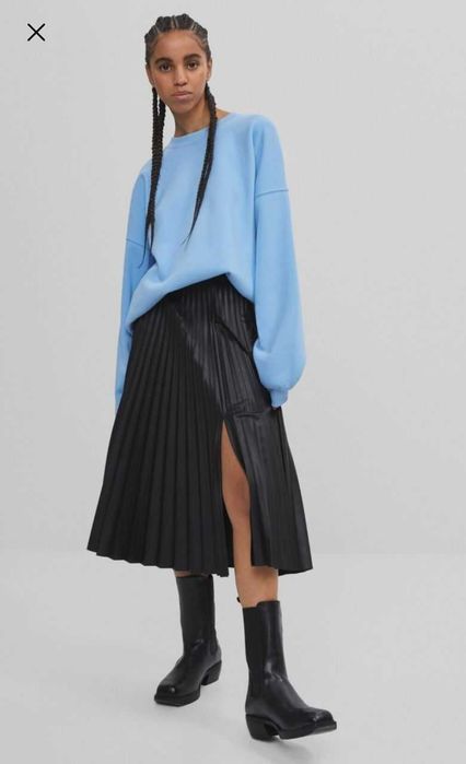 Юбка кожаная с Америки, Фирма Bershka. Размер М.