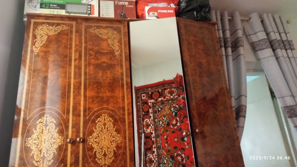 Продается шифоньер