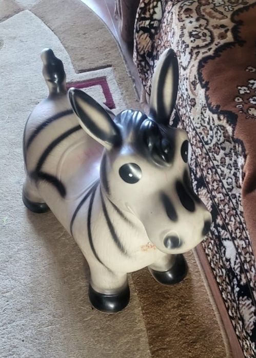 Игрушечный осёл для детей