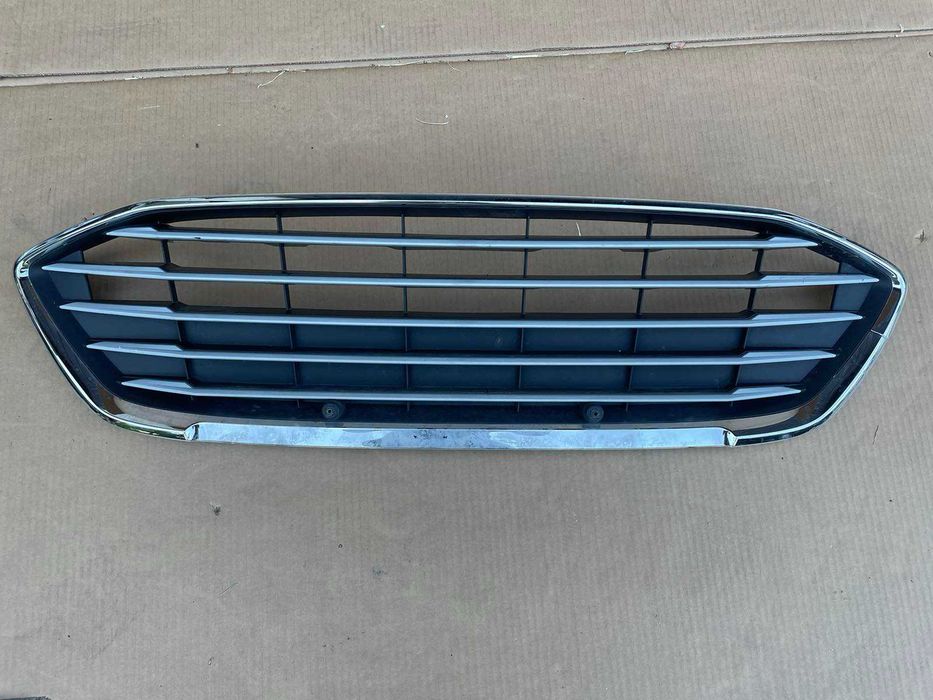 Решетка Ford Focus MK4 - 2020