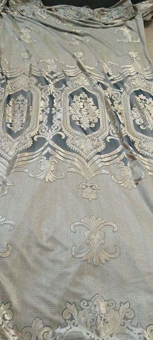 Шторы плотный и тяжёлый