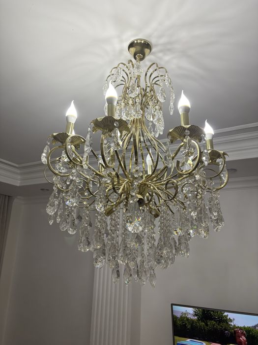 Продам люстры для дома