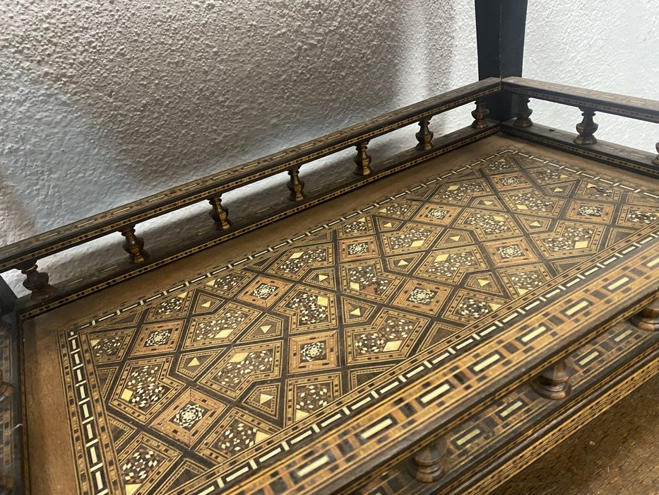 Сирия Damascus инкрустирана маса седеф мозайка 1920 помощна мадичка