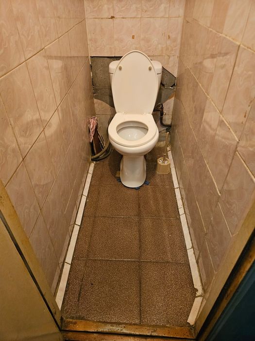 Продам комнату в общежитии в г Омск