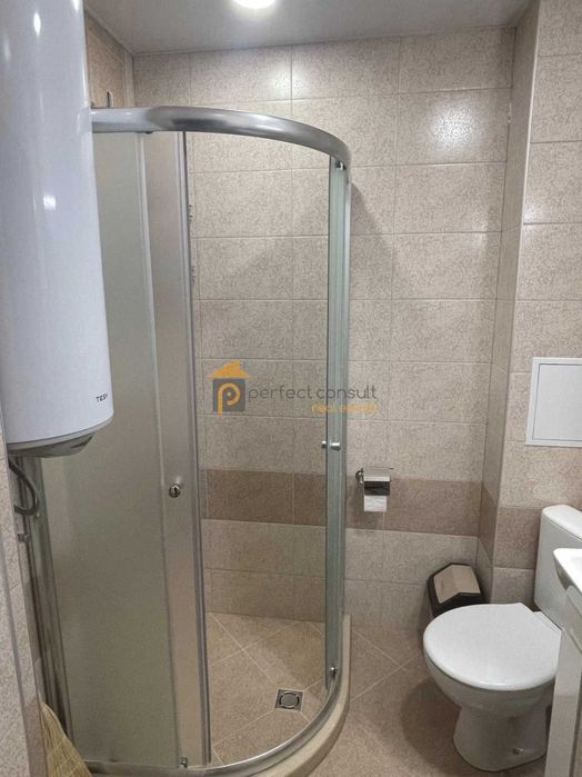 Двустаен апартамент в Южен