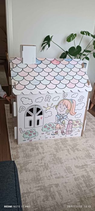 Картонена къща за оцветяване XXL