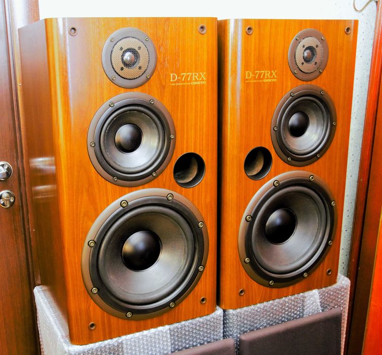 Акустические системы Onkyo D77 RX