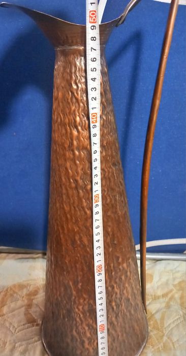 Медни сувенири и камбанка