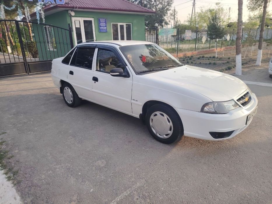 Срочно сотилади Нексия 2 сонс гибрид люкс кондиционер