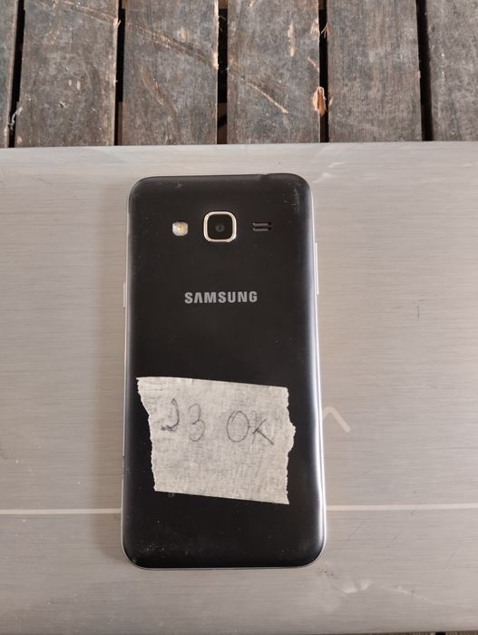 Продавам samsung j3