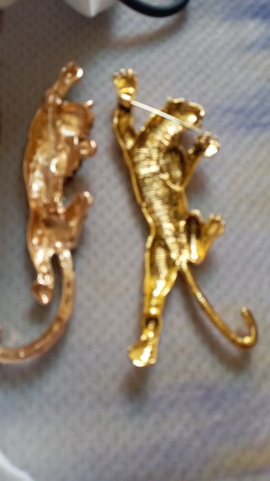 Брошь  яркая стильная