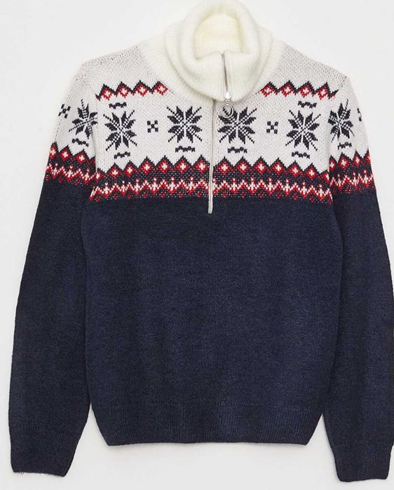 Pulover - NOU - Livrarea 5 lei - de Craciun