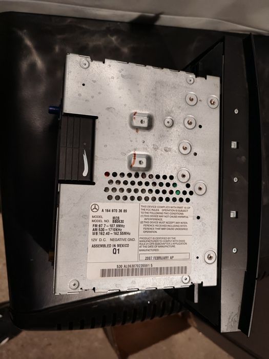 Оригинална мултимедия за Mercedes ML и GL 164