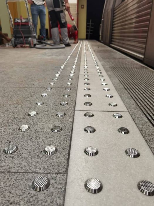 Тактильные индикаторы конусы