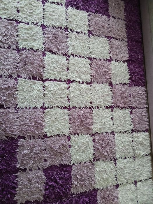 Продам  ковер травка