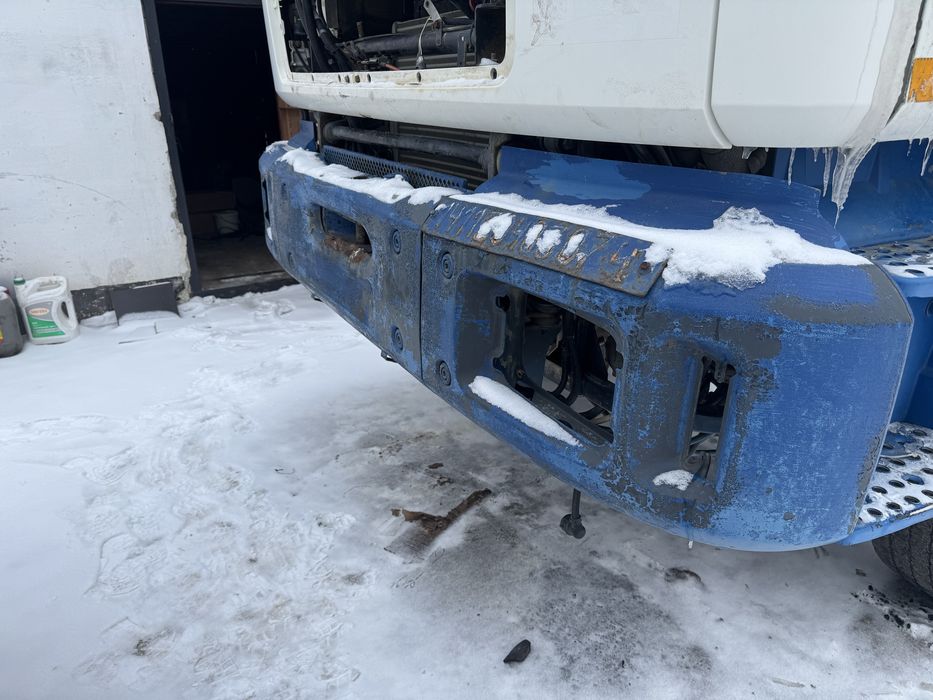 Продам бампер ман