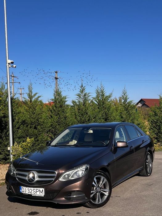 Mercedes-Benz E Mercedes-Benz E 250 CDI 4MATIC • 204 CP • 2015