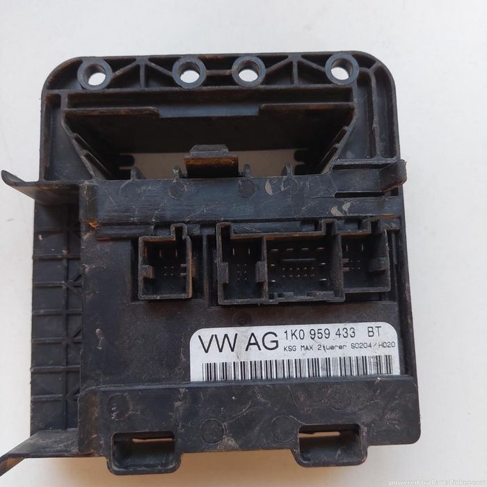Modul Confort Volkswagen Golf V (1K1) [ 2003 - 2009 ] Oem 1K09599433Bt