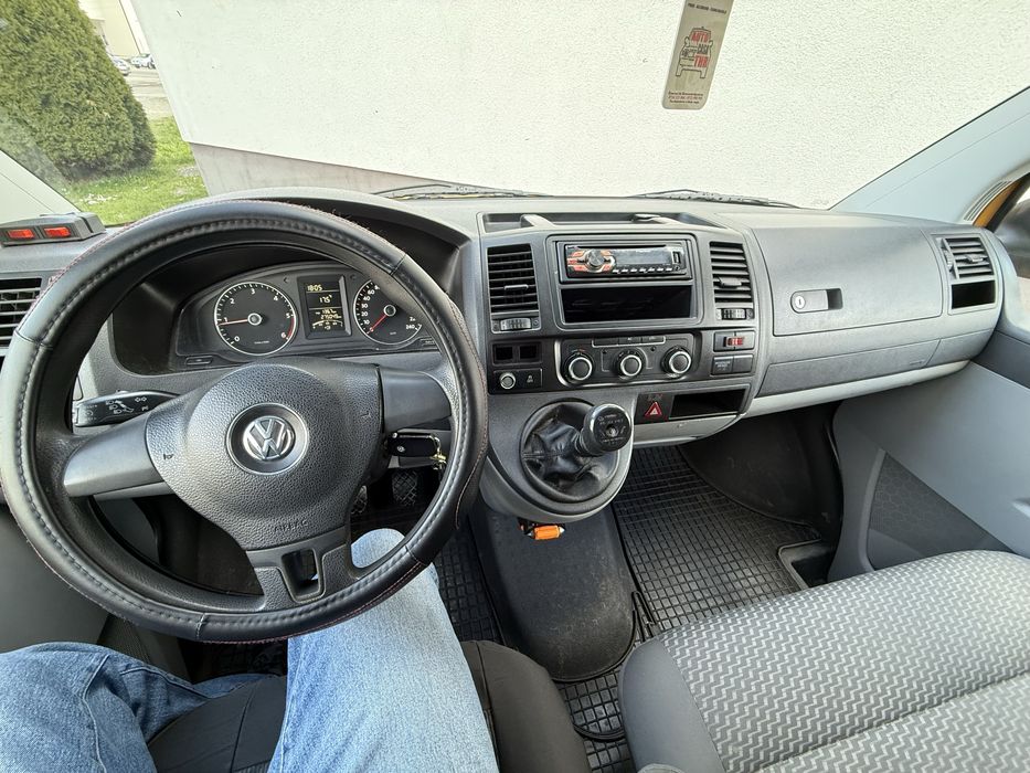 Vw T5 2012 2.0tdi 3locuri + marfa model lung