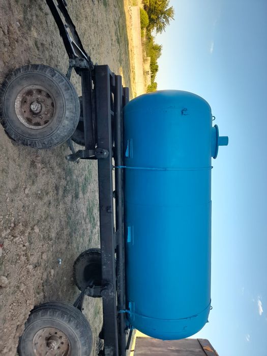 Бачок 4 тонна прицеп