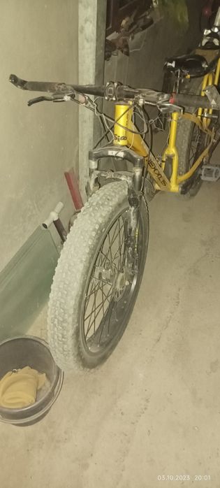 Срочно обмен бор яхширок телефон ё телевизорга сотилади широкий Сагдиа