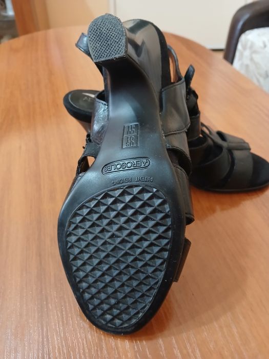 Черни елегантни сандали