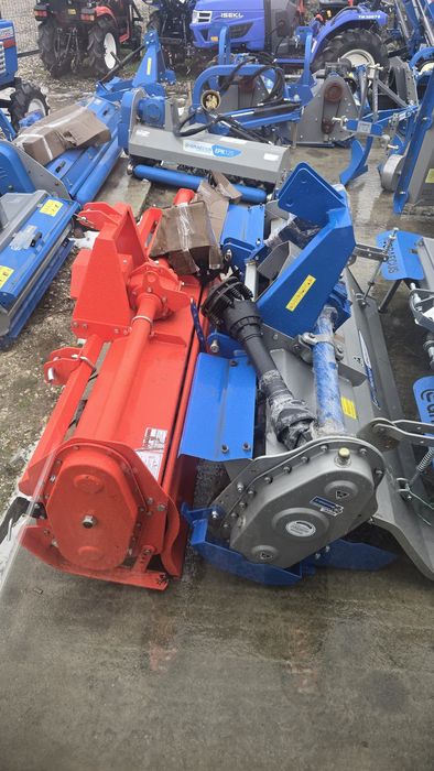 Freza sol tractor graecus baisan 160 180 2m  fiat pământ agricola rate