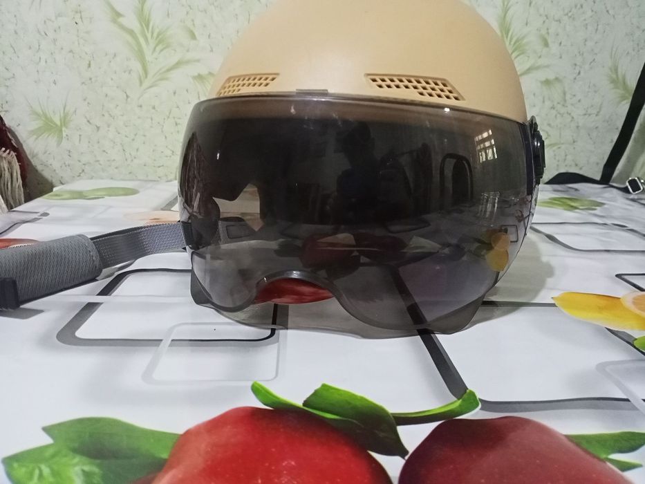 Продаются новые мотошлемы