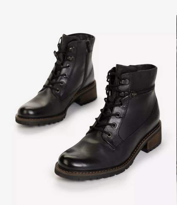 Къси дамски боти от Dockers by Gerli