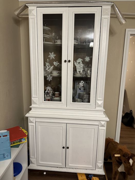 Шкаф для посуды шкаф