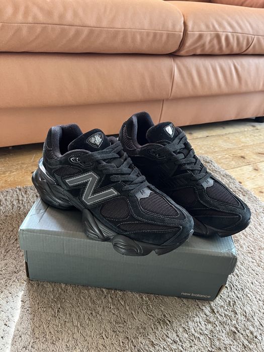 New Balance 9060 - размер 42 (26,5 см)
