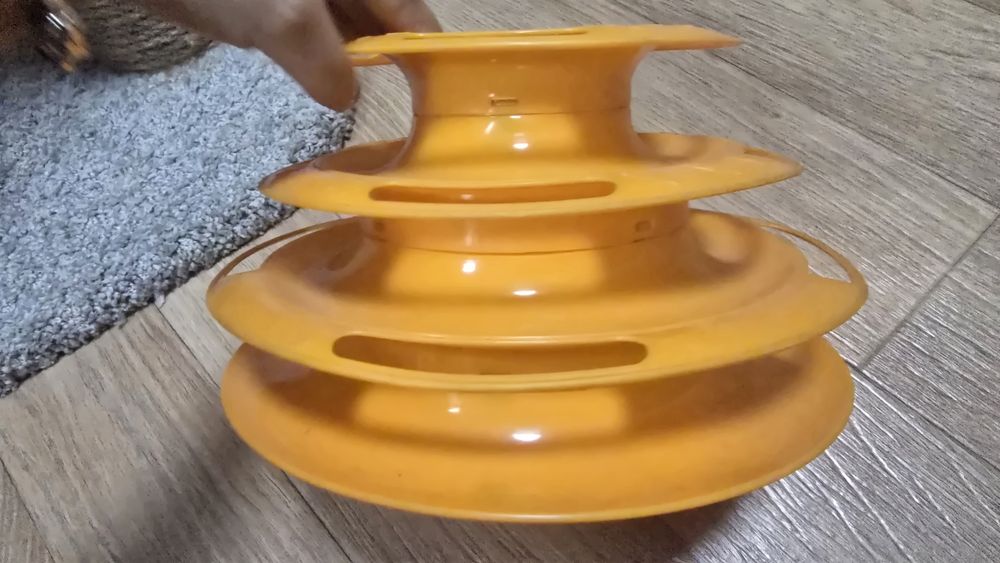 Продам игрушку для котов, собак.