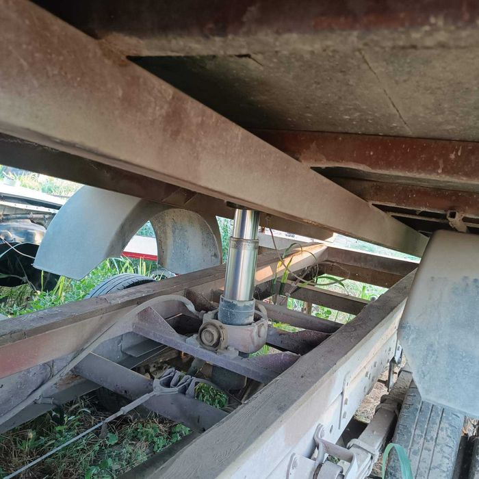 ИВЕКО - може и на части