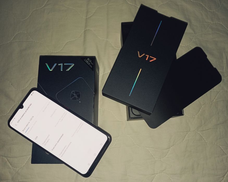 Vivo v17 {8+4/128}Gb c NFC