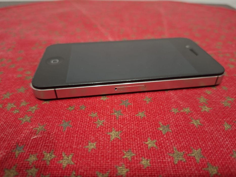 Vand Iphone 4s black 16 gb