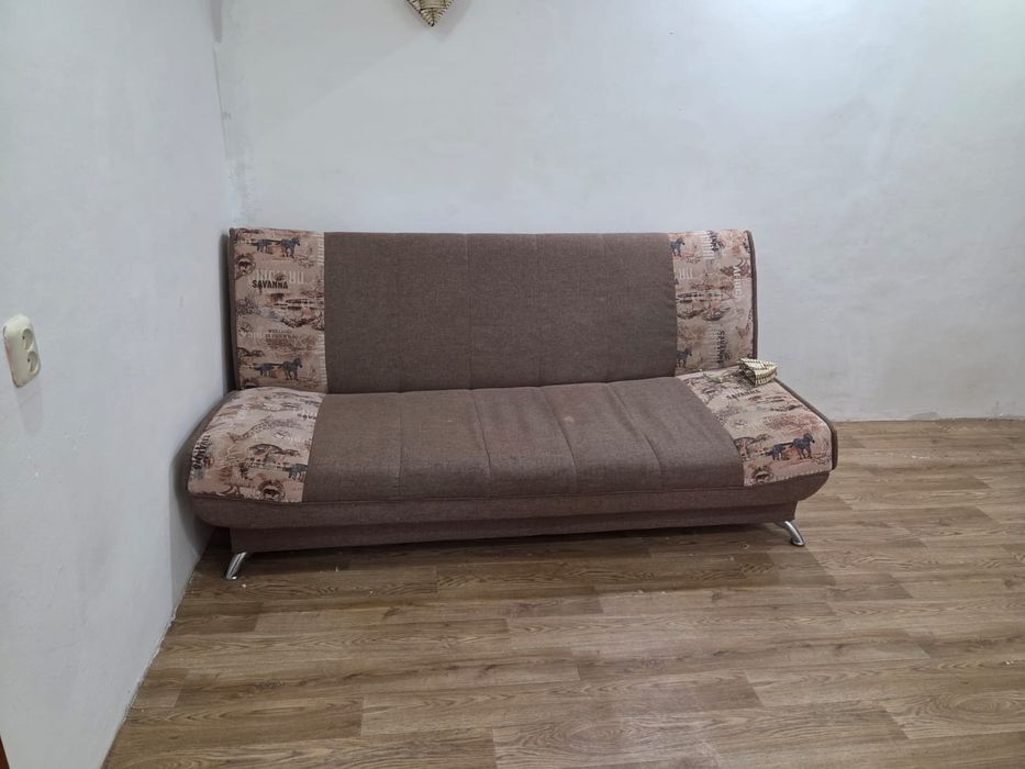 Продам диван б/у